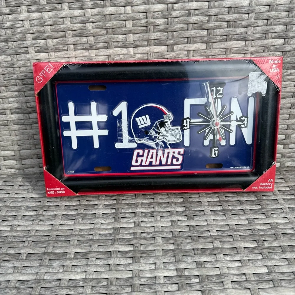 NEW! New York Giants License Plate Quartz Clock